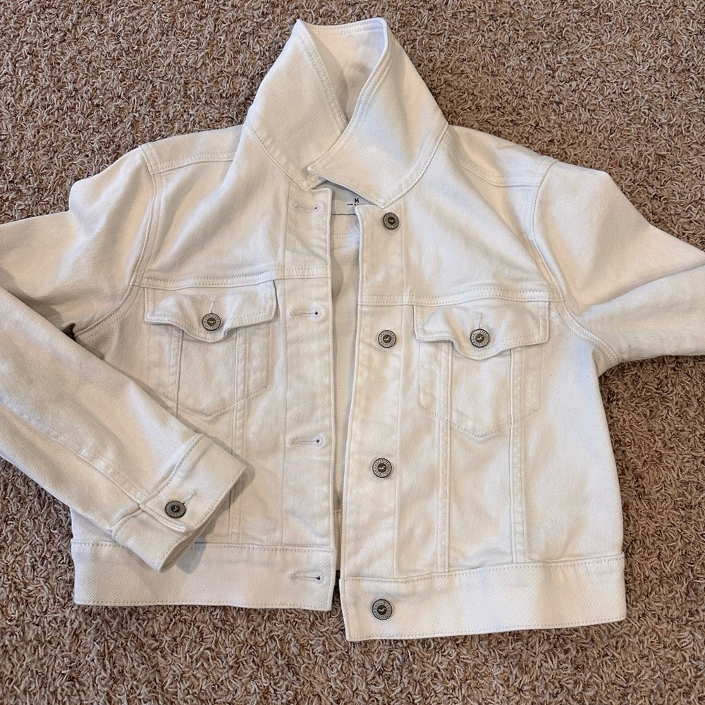 HOLLISTER Cream Denim Jacket -- CROPPED